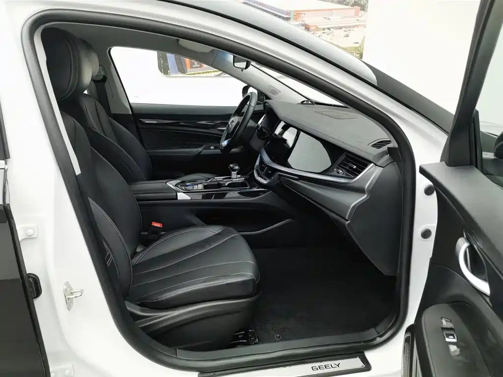 Geely Borui PHEV 2022 1.5T PHEV Range Upgrade Luxury Edition