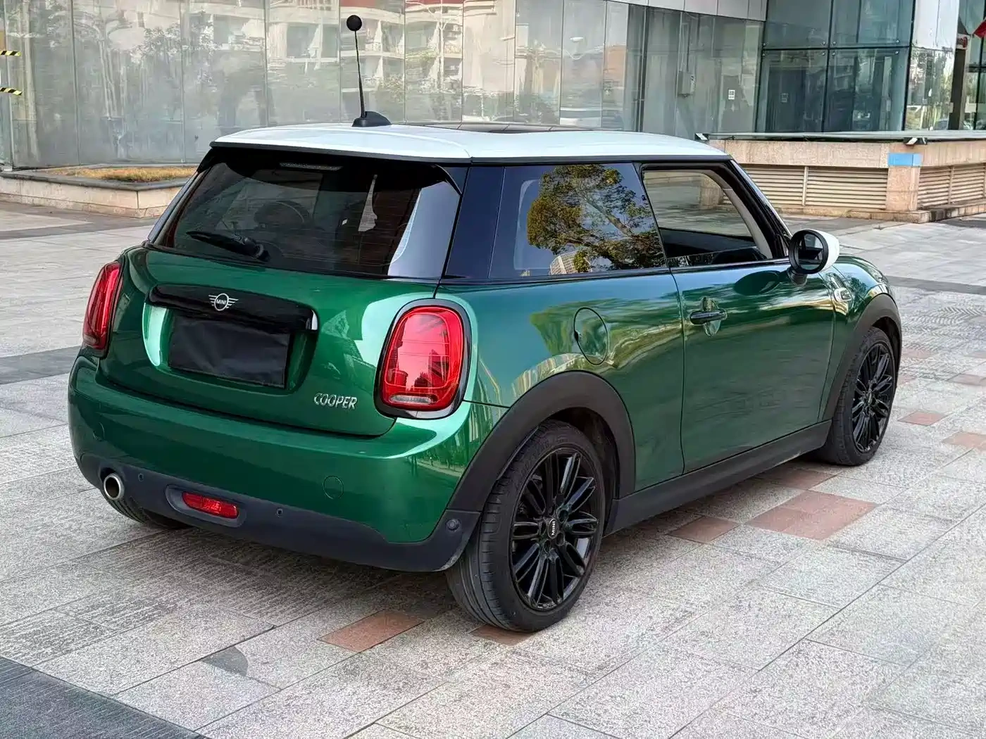 MINI MINI 2021 1.5T COOPER Artist
