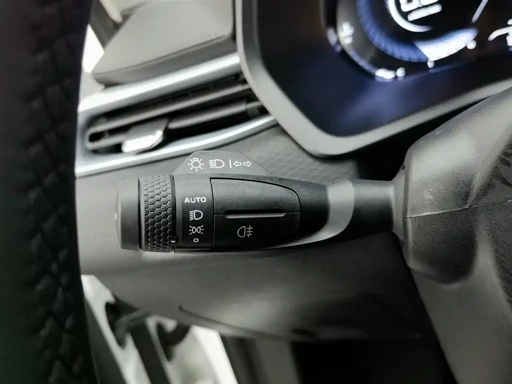 Geely Emgrand 2025 4th Gen 1.5L Manual Soaring Dragon Edition