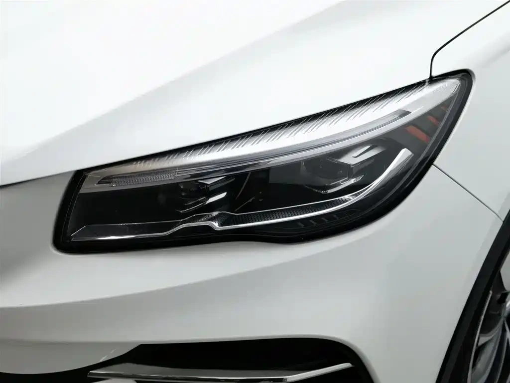 Geely Emgrand S 2022 1.4T CVT Crossover Player