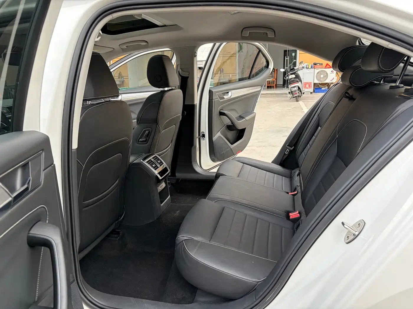 Škoda Superb 2021 TSI330 DSG Comfort Edition