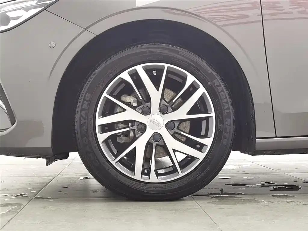 Geely Emgrand 2025 4th Gen 1.5L Manual Soaring Dragon Edition