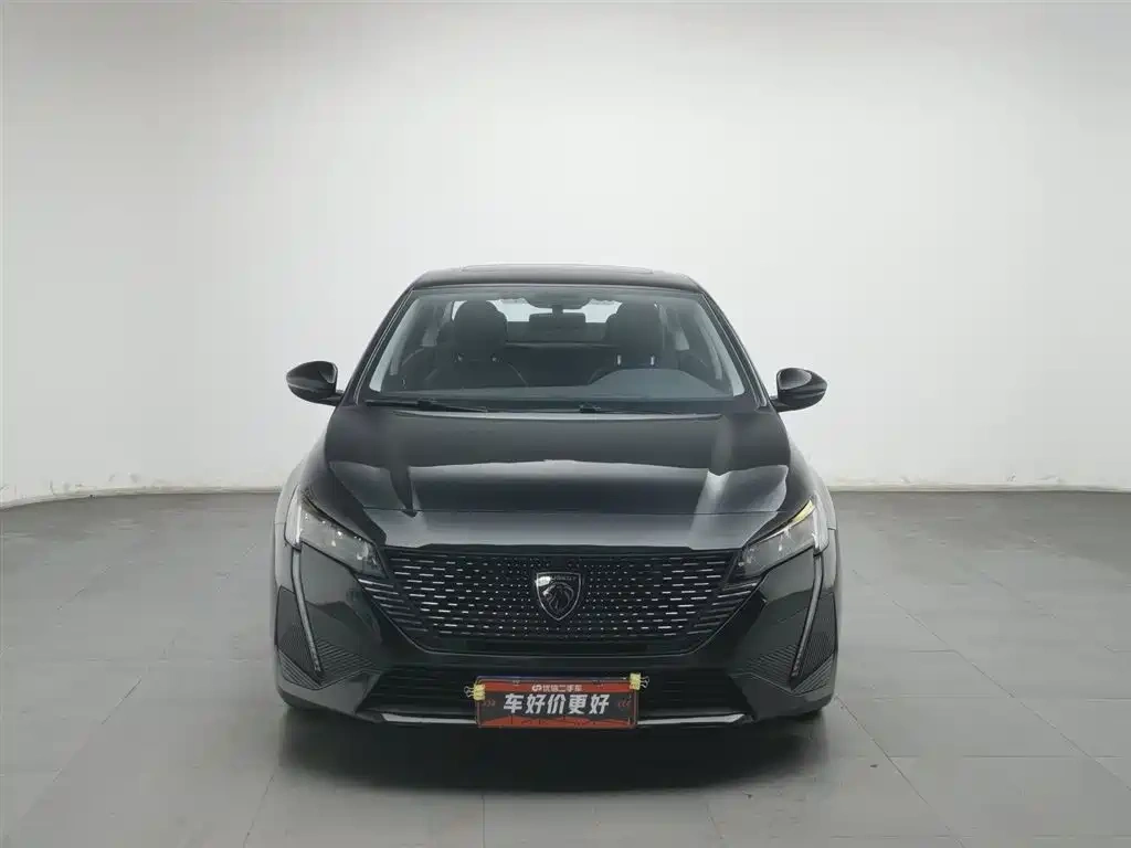 Peugeot Peugeot 408 2022 1.6T Light Chaser Edition