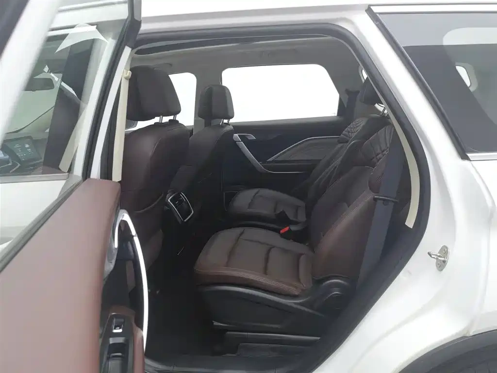 Geely Jia Ji 2022 1.8TD DCT Platinum Luxury