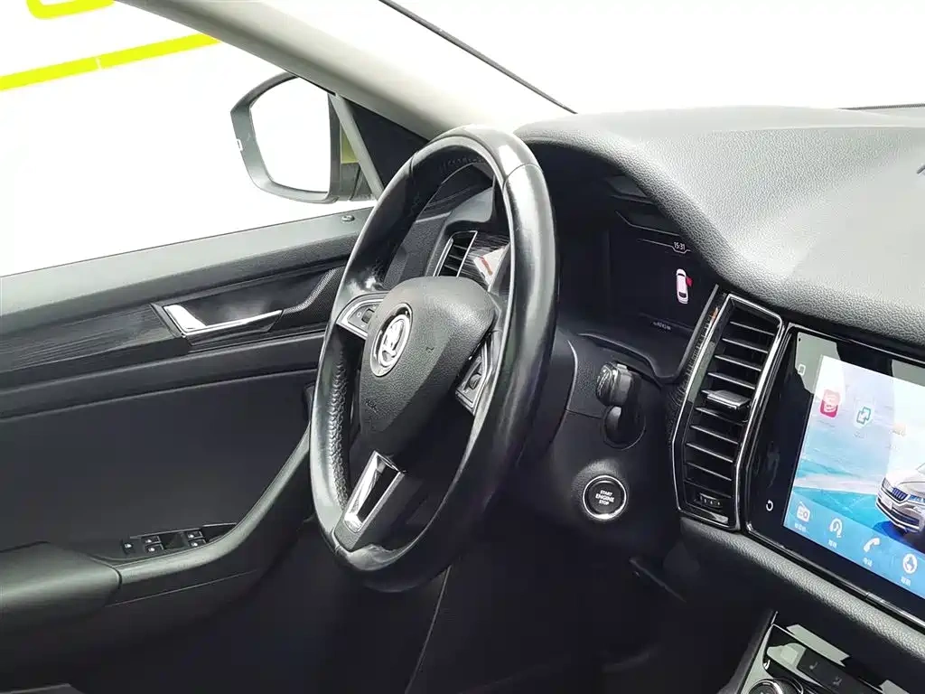 Škoda Kodiaq 2018 TSI330 7-seat FWD Luxury Premium