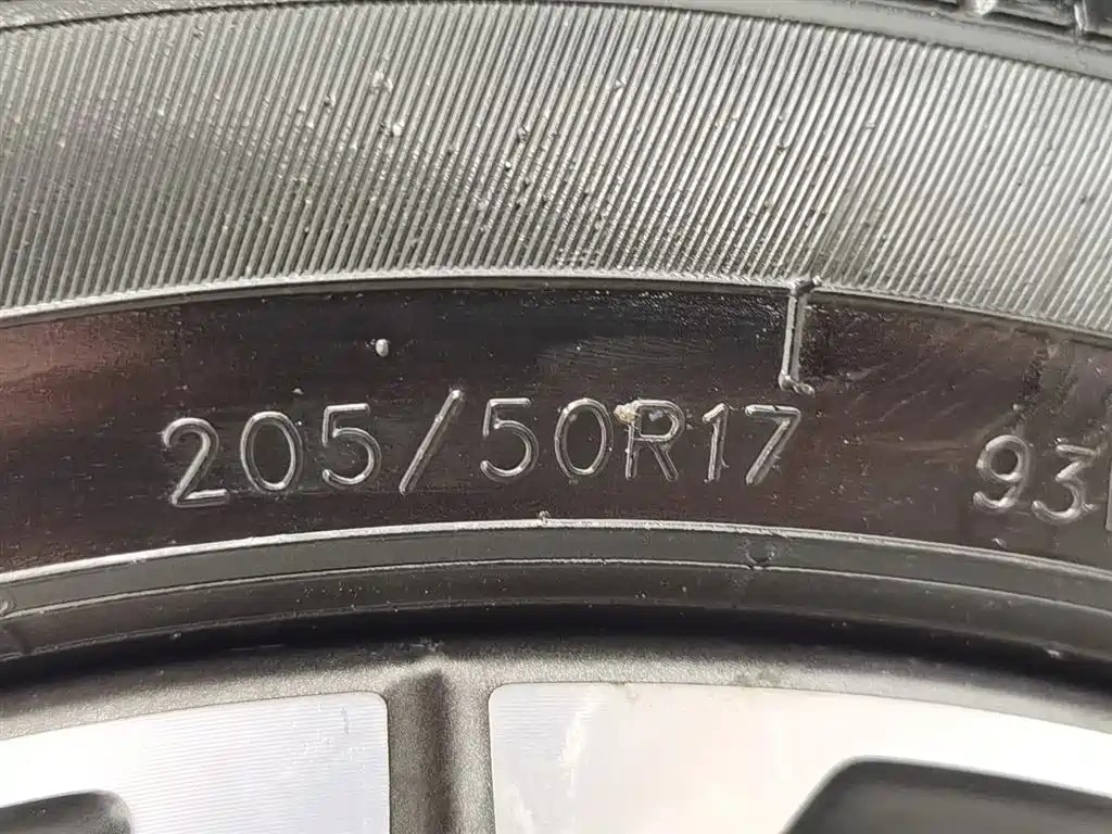 Geely Emgrand 2022 4th Generation 1.5L CVT Premium