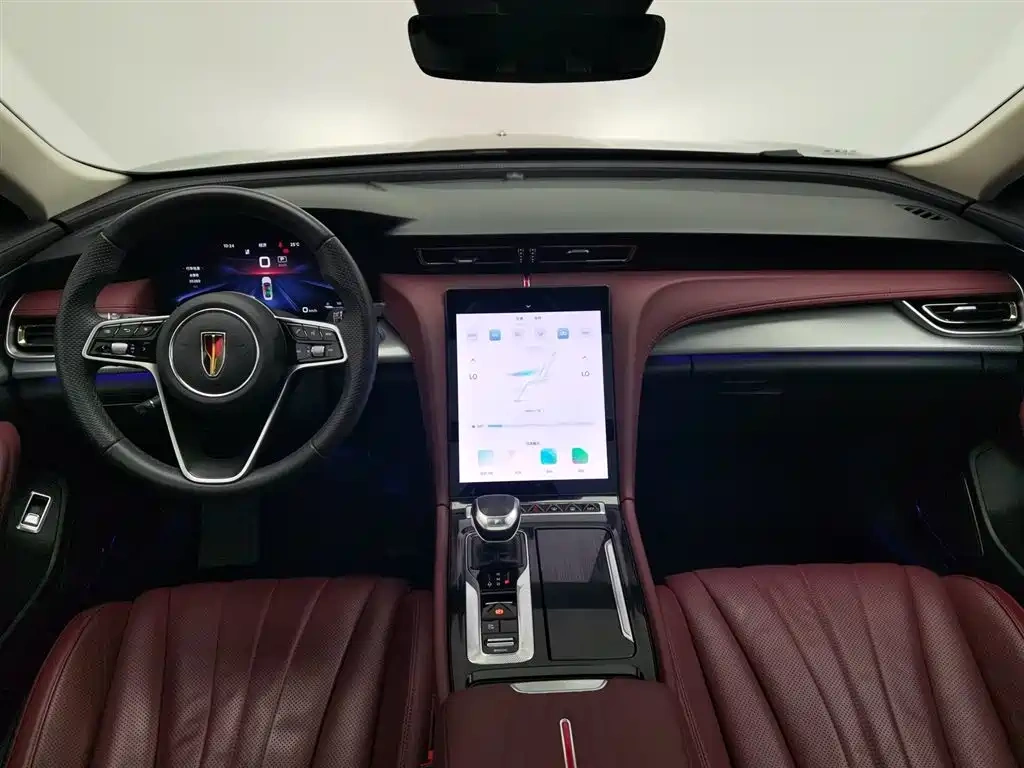 Hongqi Hongqi H5 2023 2.0T Auto Smart Connect Flag Comfort