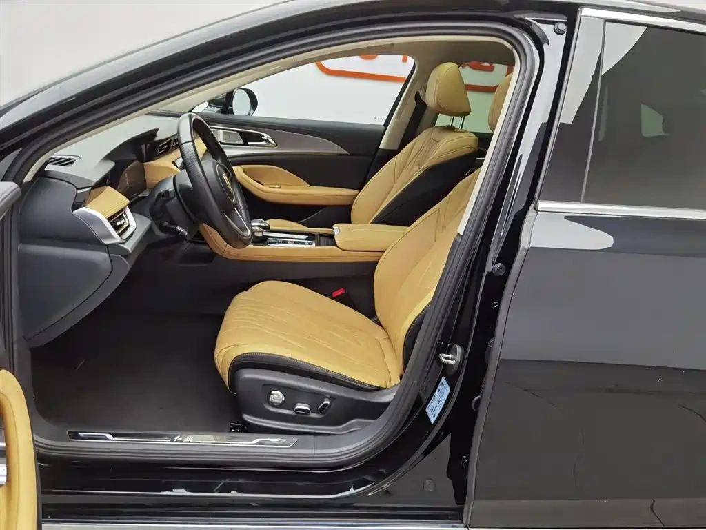 Hongqi Hongqi H5 2023 2.0T Auto Smart Connect Flagship