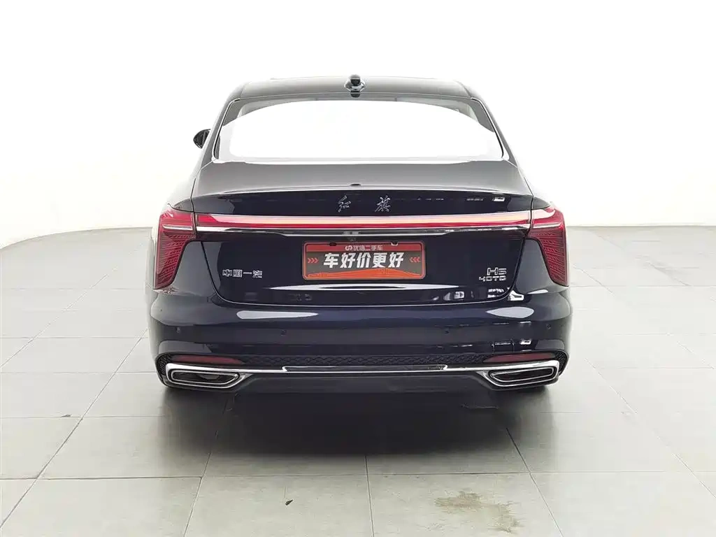 Hongqi Hongqi H5 2023 2.0T Auto Smart Connect Flag Comfort