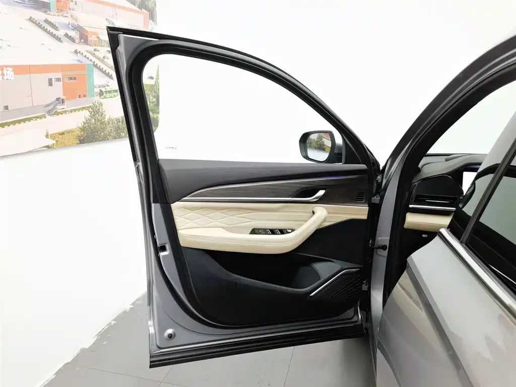 Geely Xingyue L 2025 Oriental Glory 2.0TD Automatic AWD Moon View Edition