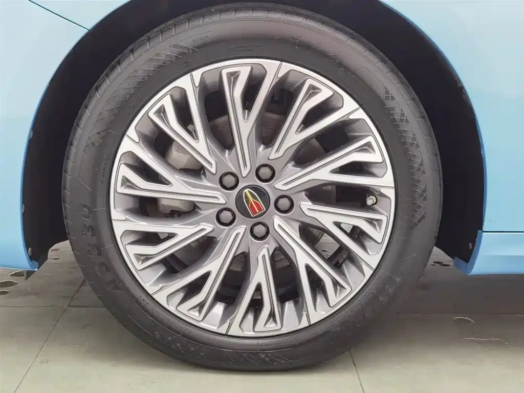 Hongqi Hongqi H5 2023 2.0T Auto Smart Connect Flagship