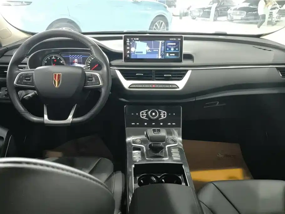 Hongqi Hongqi H5 2022 Classic Facelift 1.8T Automatic Smart Connect Flag Rhythm Edition