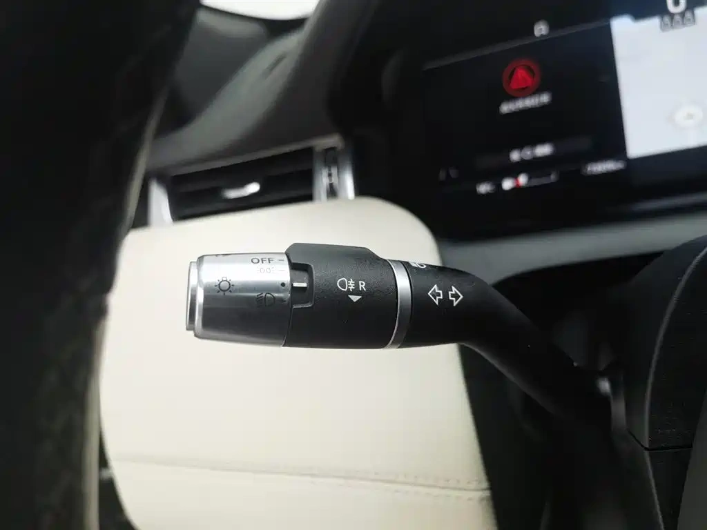 Land Rover Discovery Sport 2022 Model Facelift 249PS R-Dynamic S Performance Edition 5-seater
