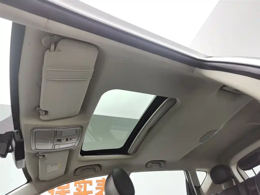 Geely Emgrand X6 2016 1.8L Manual Premium