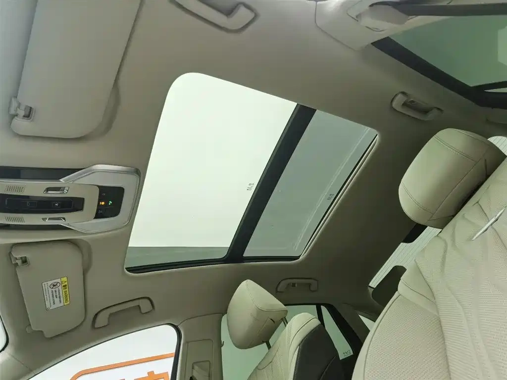 Hongqi Hongqi H5 2023 2.0T Auto Smart Connect Flagship