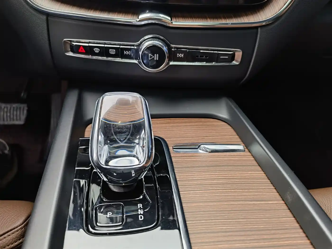 Volvo Volvo XC60 Plug-in Hybrid 2024 T8 PHEV Long Range AWD Smart Elite Luxury Edition