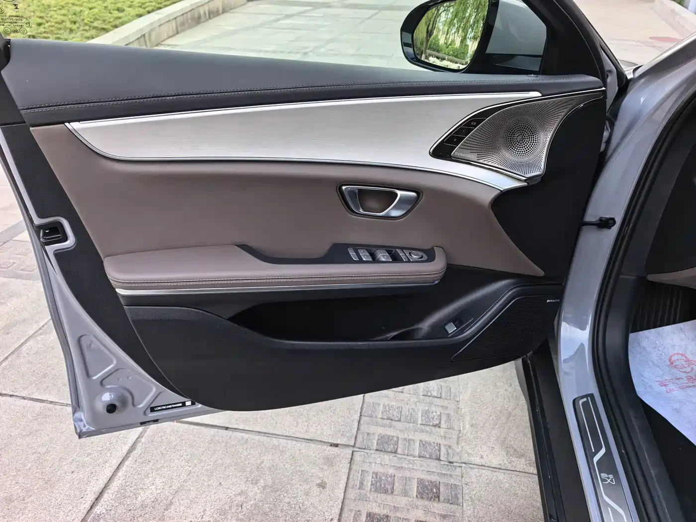 BYD Han 2025 DM-i 125KM LiDAR Smart Driving