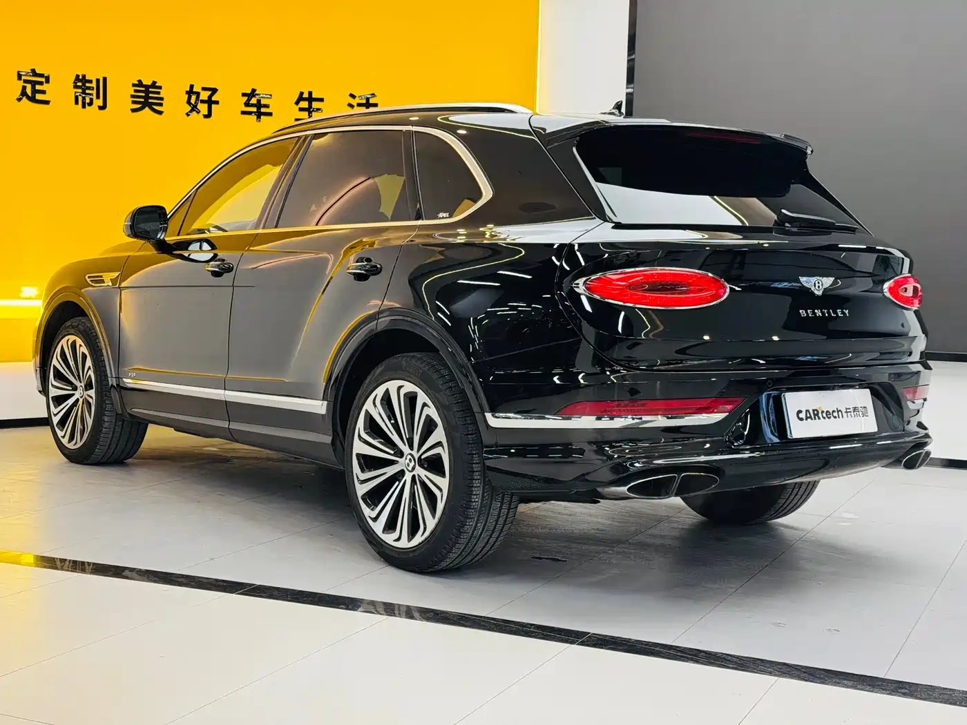 Bentley Bentayga 2021 4.0T V8