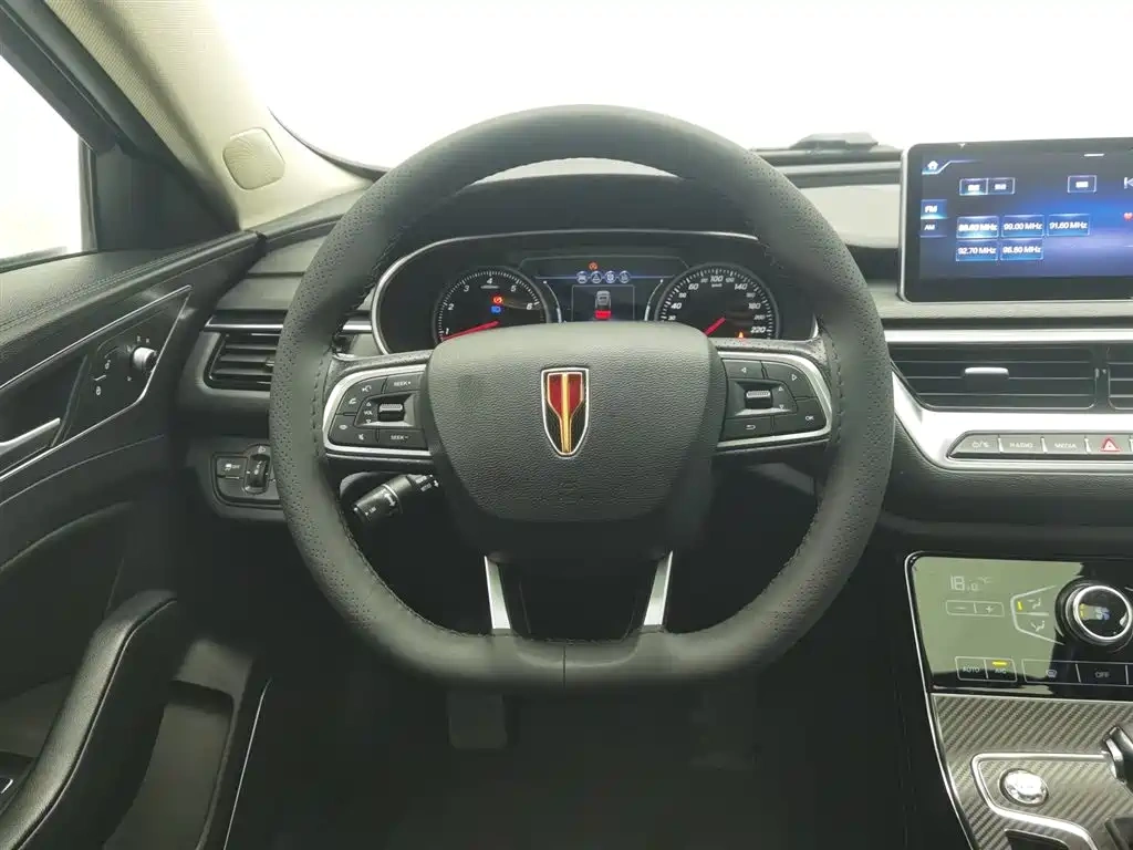 Hongqi Hongqi H5 2020 1.5T DCT Qi Rhythm Edition