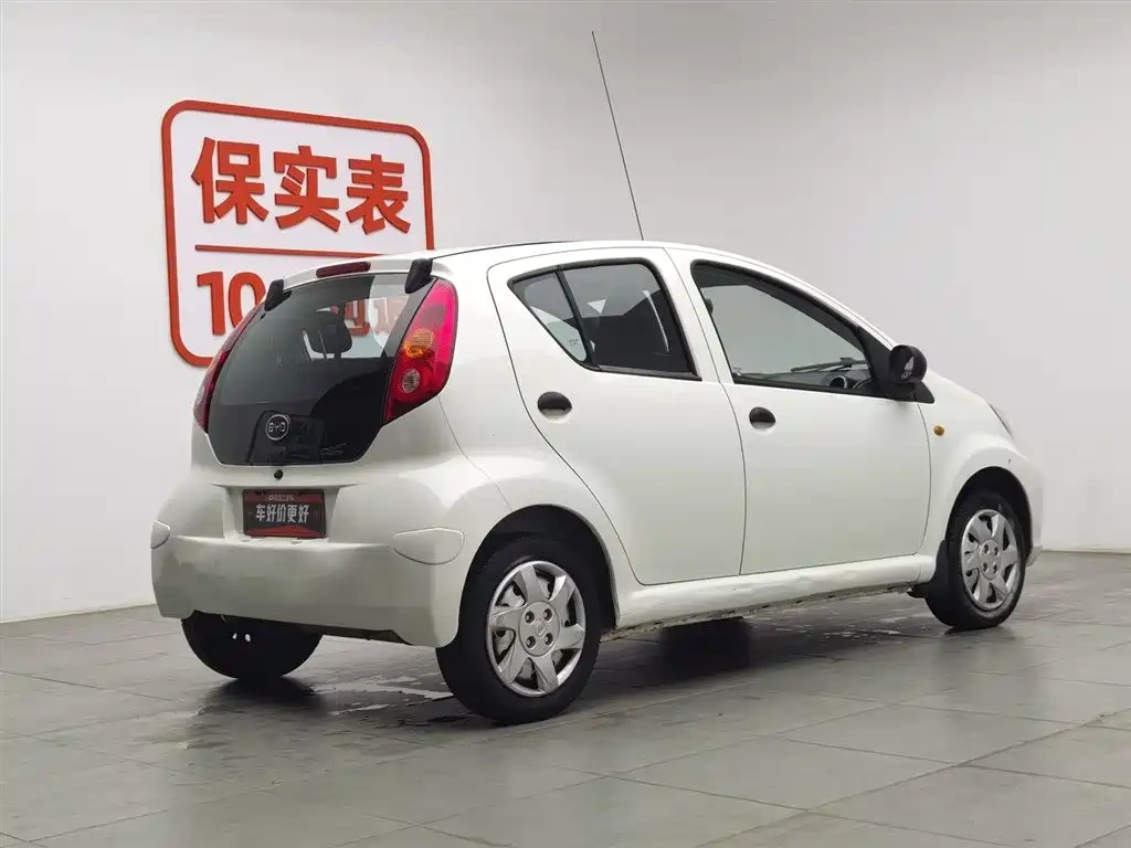 BYD BYD F0 2015 1.0L Xuan Cool Model