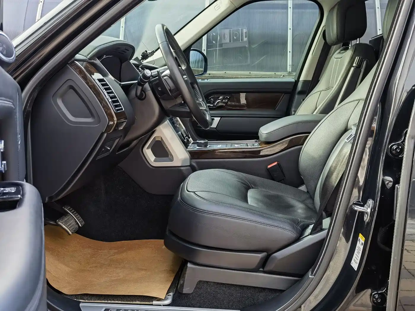 Land Rover Range Rover 2020 3.0 L6 Heritage Extended Edition