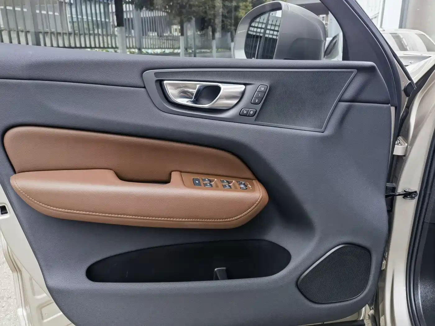Volvo Volvo XC60 Plug-in Hybrid 2024 T8 PHEV Long Range AWD Smart Elite Luxury Edition