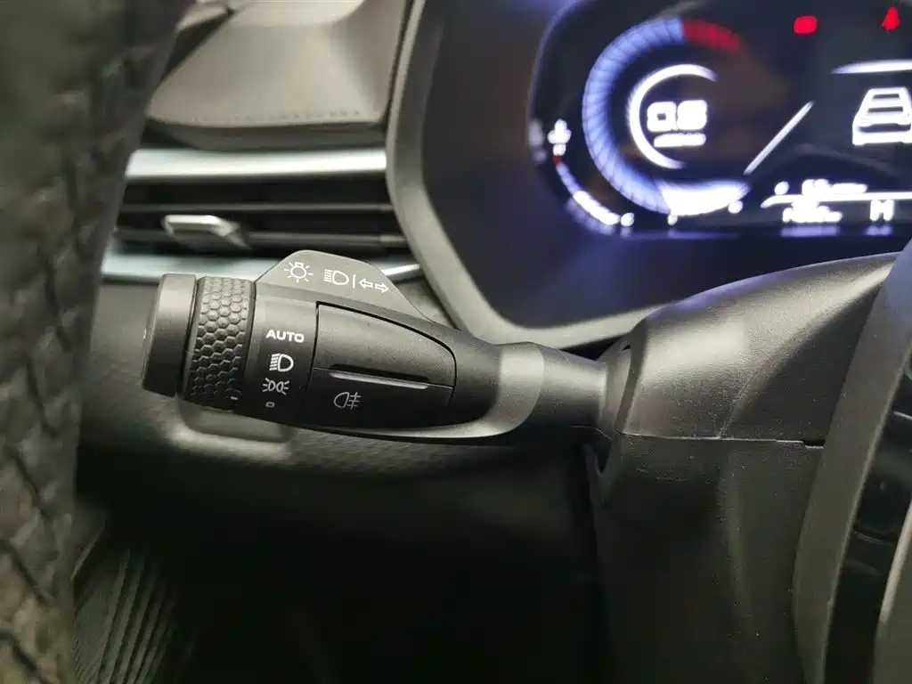 Geely Emgrand 2025 4th Gen 1.5L Manual Soaring Dragon Edition
