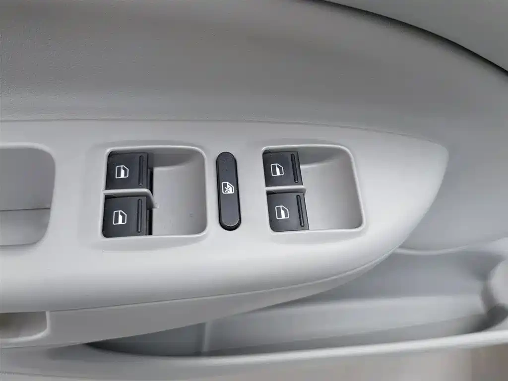 Škoda Octavia 2010 Model 2.0L Automatic Elegance Edition