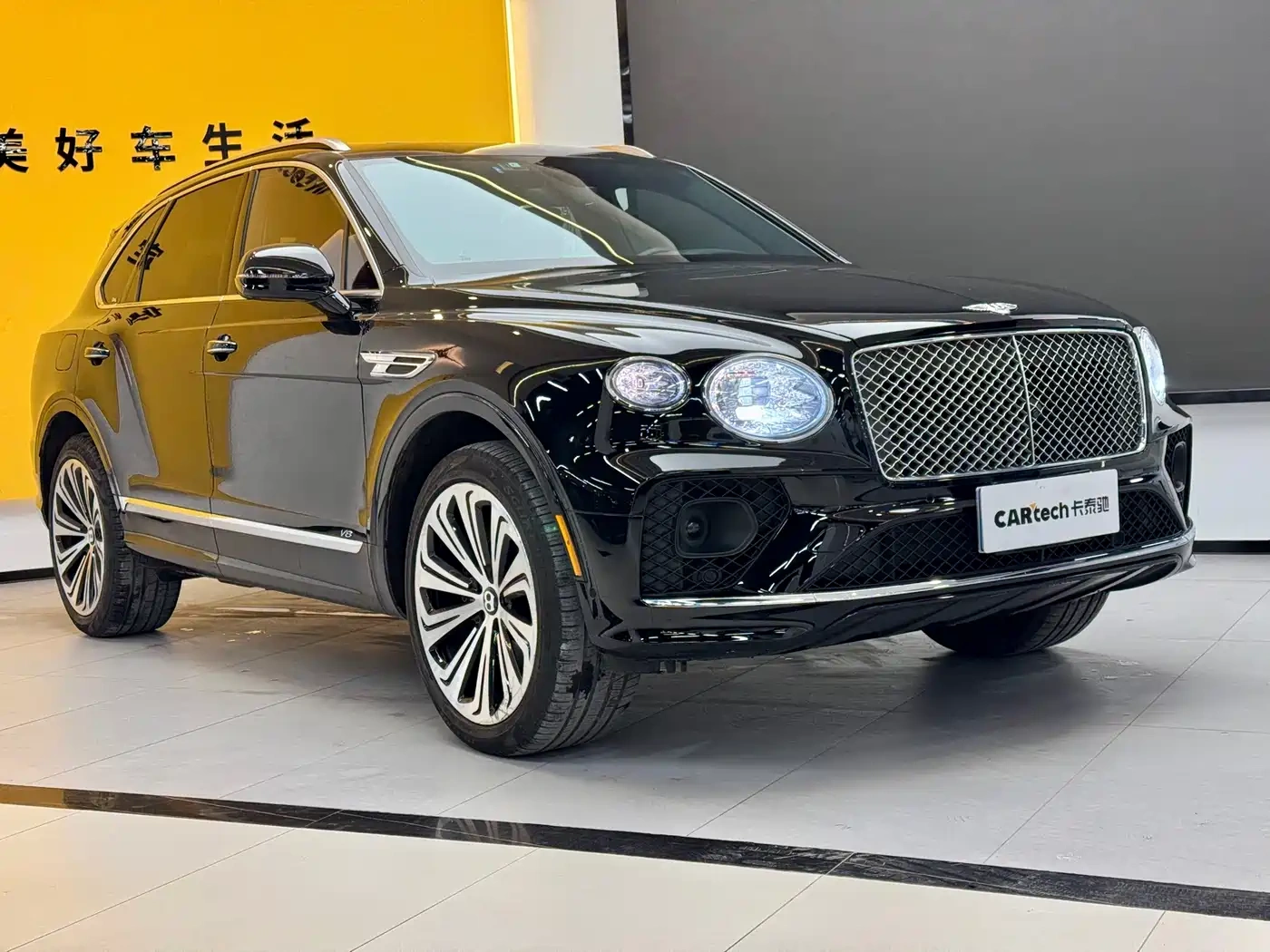 Bentley Bentayga 2021 4.0T V8