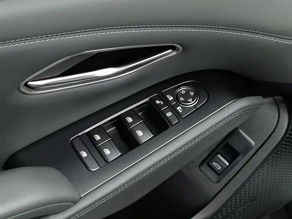 BYD Qin L 2024 DM-i 120KM Leading