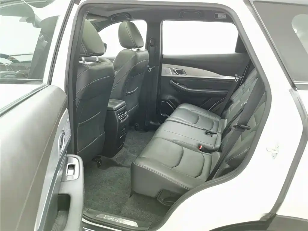 Jetour Jetour X70 Coupe 2020 Model 1.6T DCT Jin Cool 5-Seater