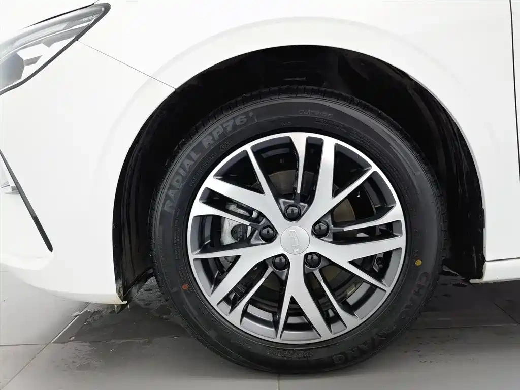 Geely Emgrand 2025 4th Gen 1.5L Manual Soaring Dragon Edition