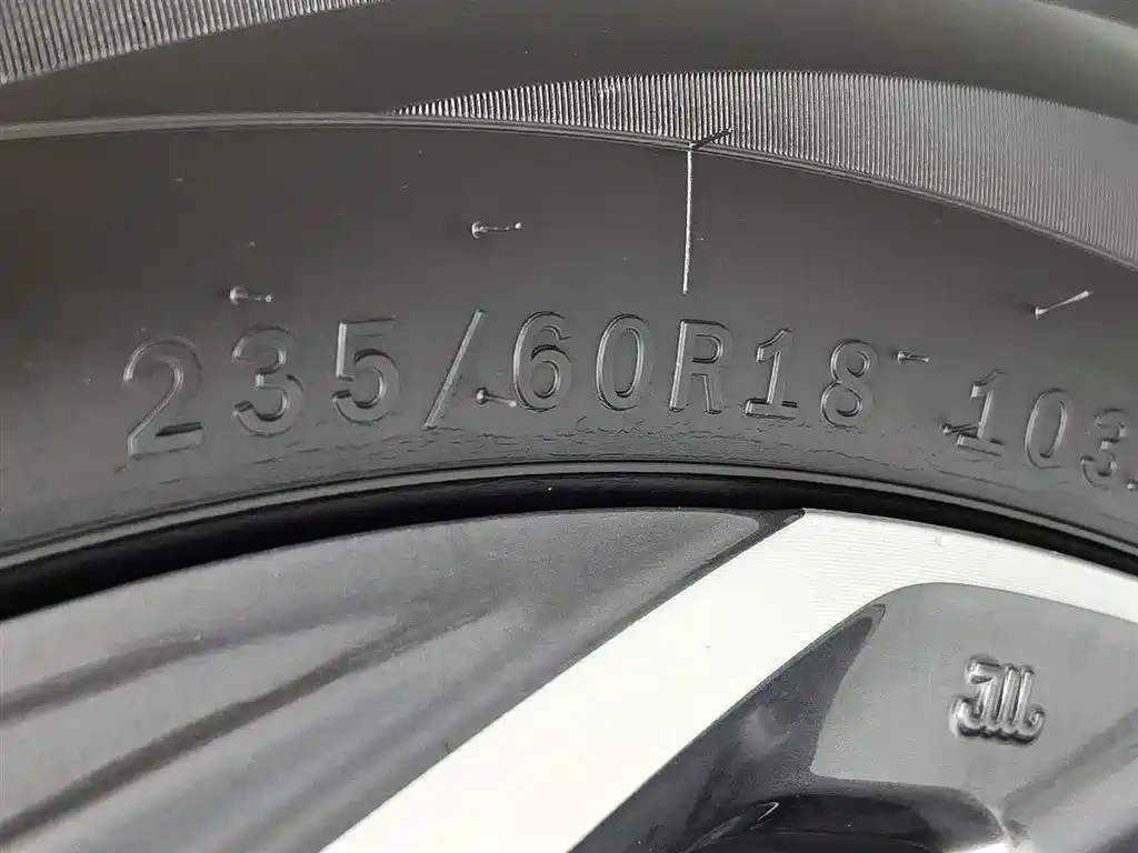 Hongqi Hongqi HS3 2023 1.5T 2WD Virtue Edition