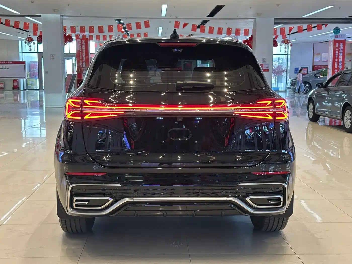 Hongqi Hongqi HS5 2023 2.0T Flag Enjoy Pro Edition