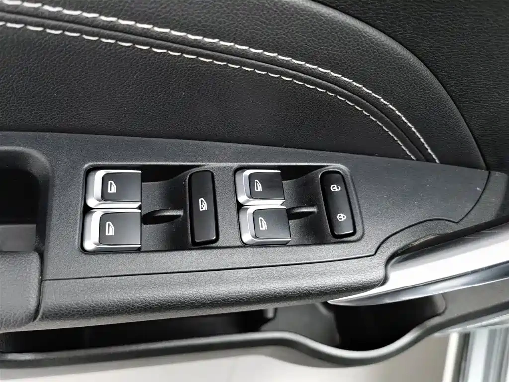 Geely Vision X3 2019 Upgraded Edition 1.5L CVT Premium