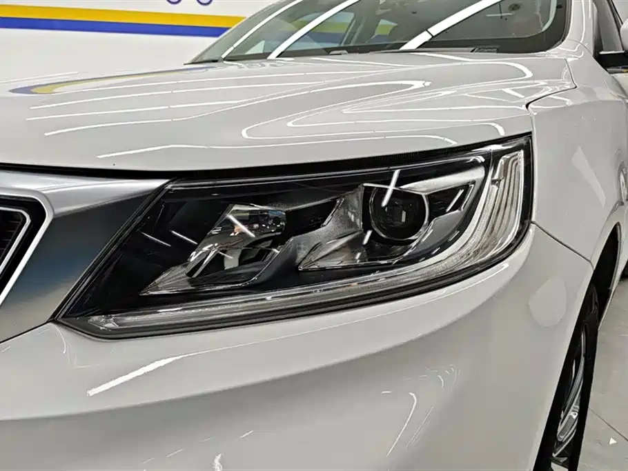 Geely Emgrand X6 2020 Model 1.4T CVT Premium