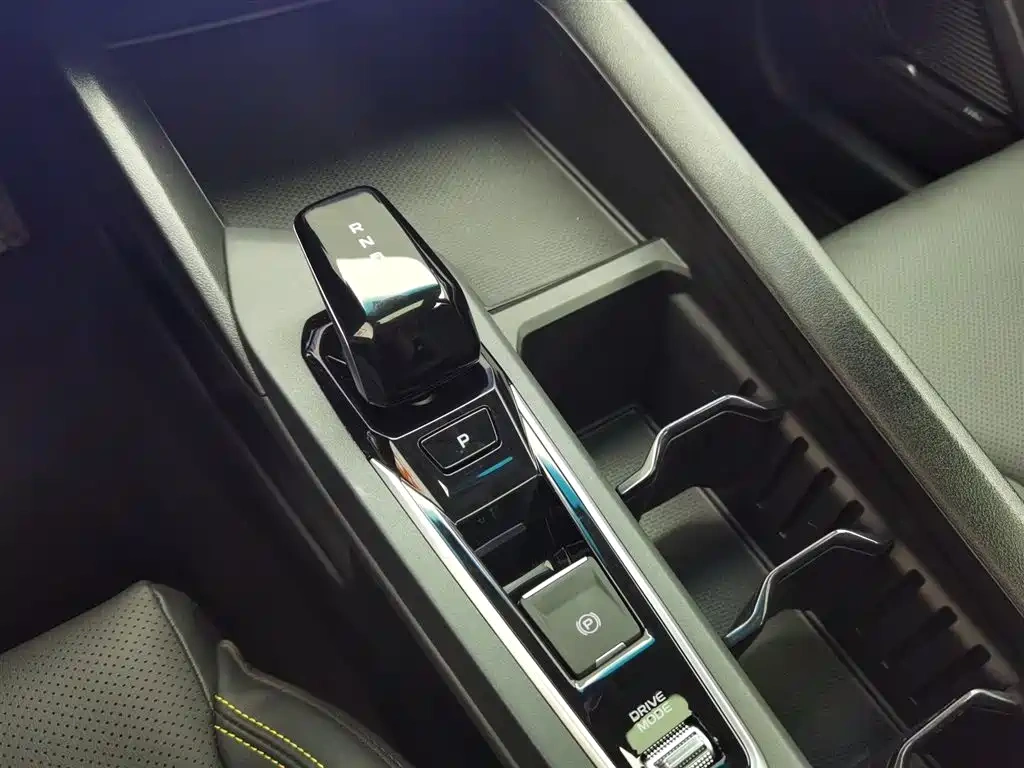 Geely Binrui 2024 Binrui COOL 1.5T DCT Champion Edition