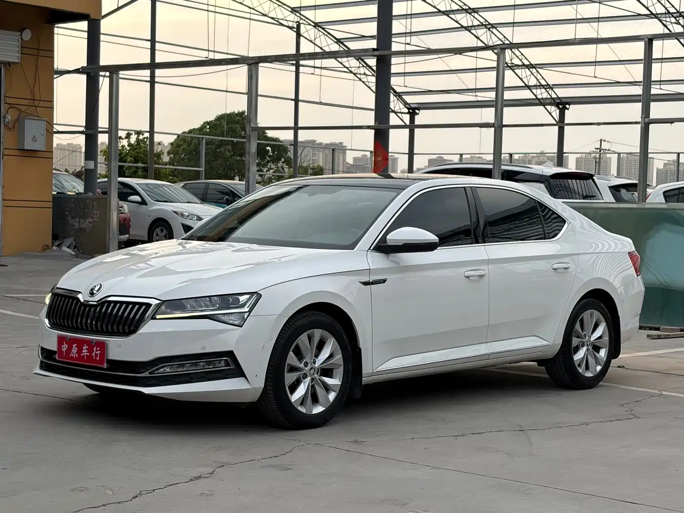 Škoda Superb 2021 TSI330 DSG Comfort Edition