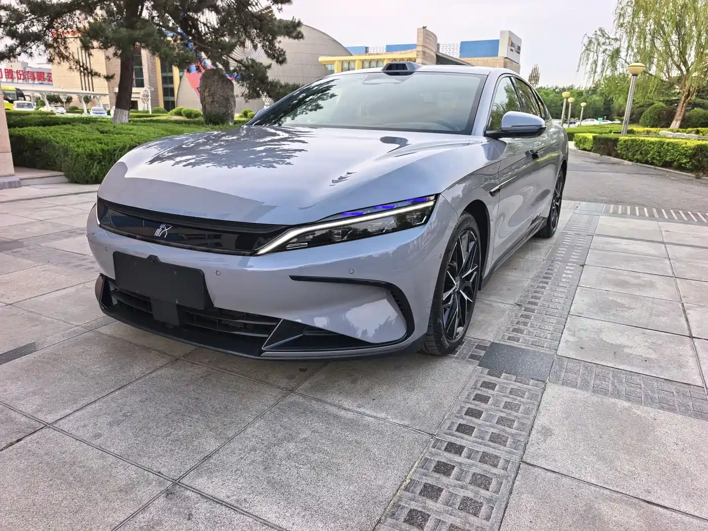 BYD Han 2025 DM-i 125KM LiDAR Smart Driving