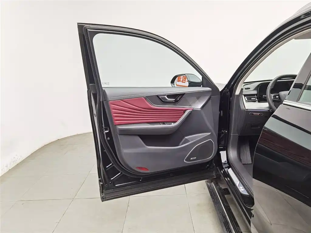 Hongqi Hongqi HS5 2023 2.0T Flag Enjoy Pro Edition