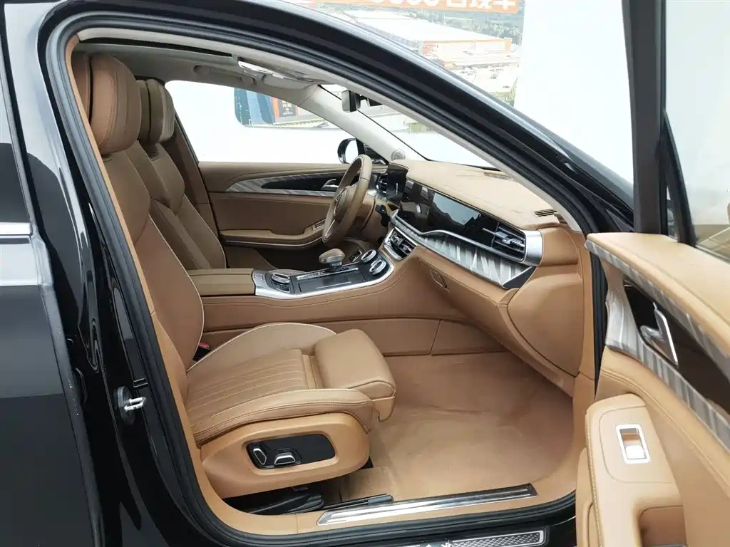 Hongqi Hongqi H9 2023 Model 2.0T Smart Connect Flagship Edition