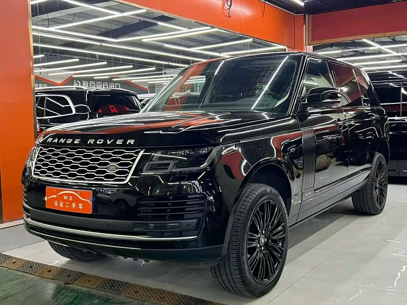 Land Rover Range Rover 2018 3.0 SC V6 Vogue Heritage Extended Edition