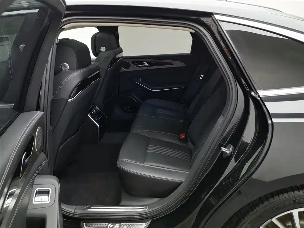 Hongqi Hongqi H9 2020 2.0T Smart Connection Qi Xiang Edition