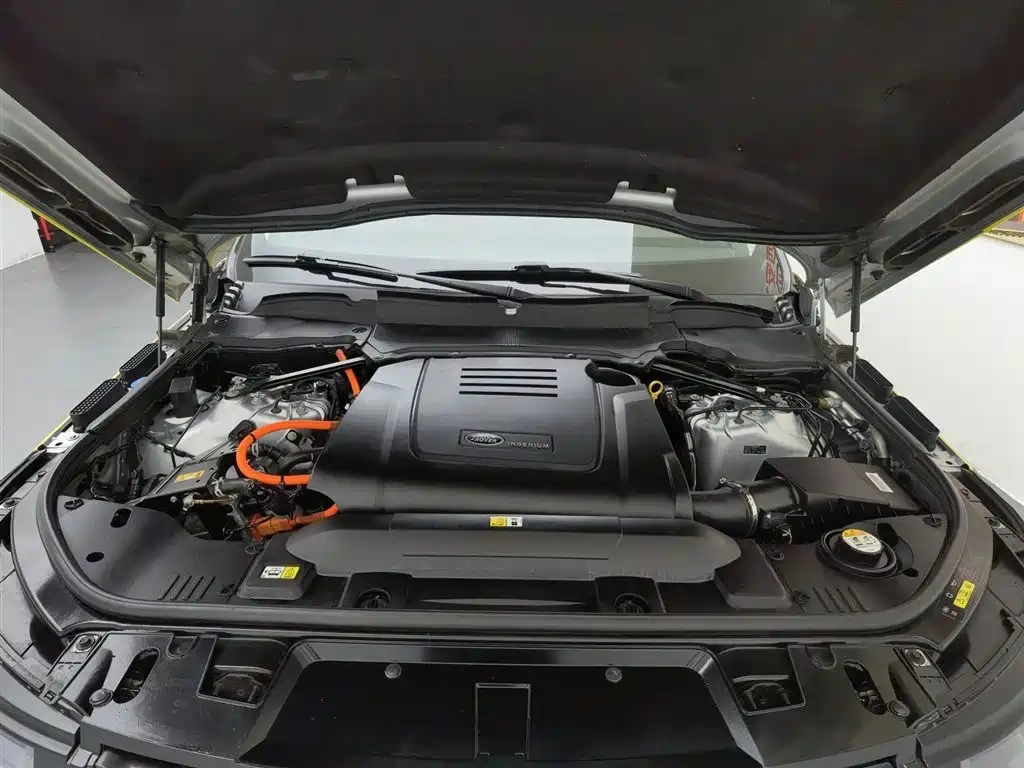 Land Rover Range Rover Sport PHEV 2021 P400e SE