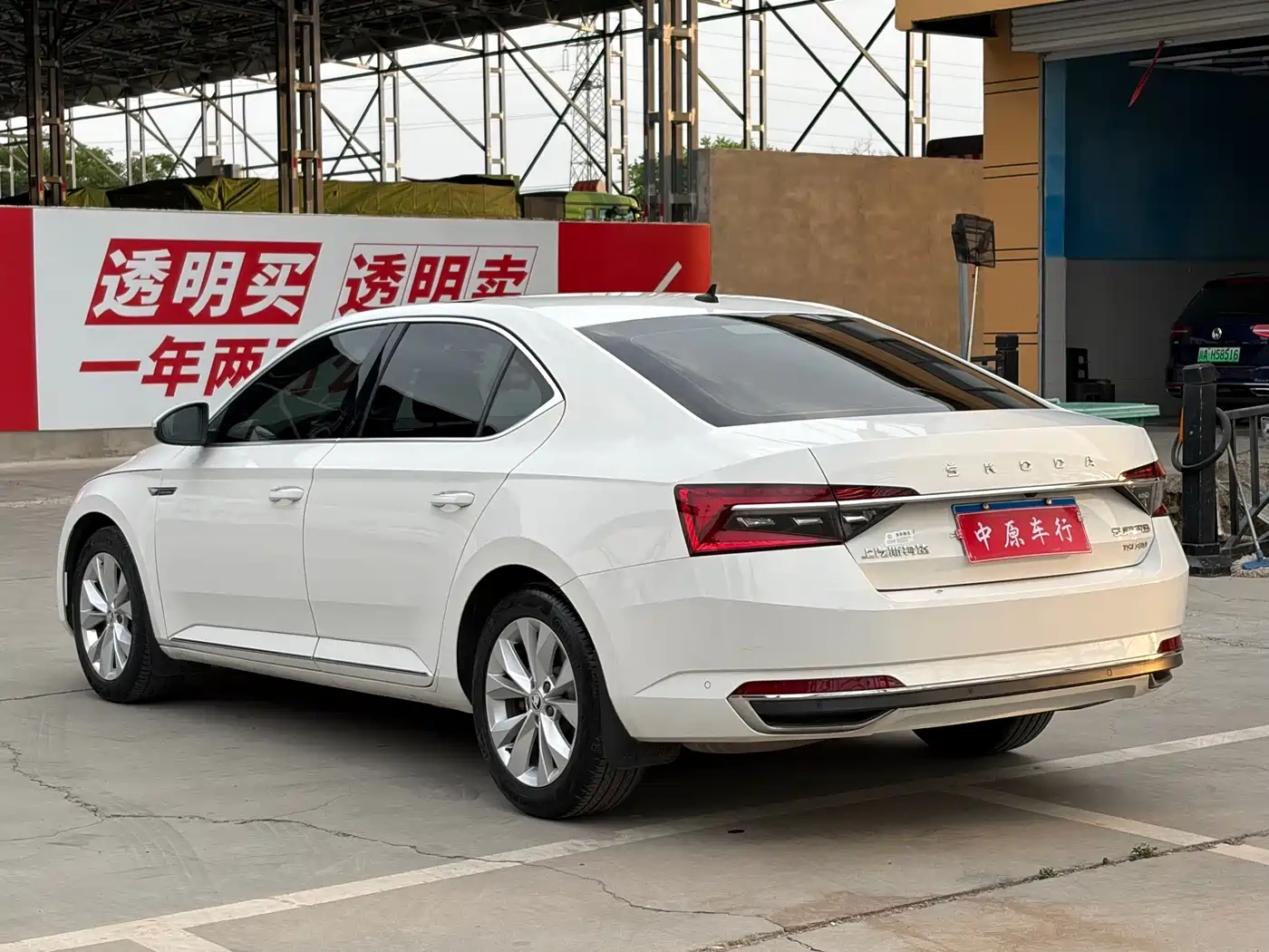 Škoda Superb 2021 TSI330 DSG Comfort Edition