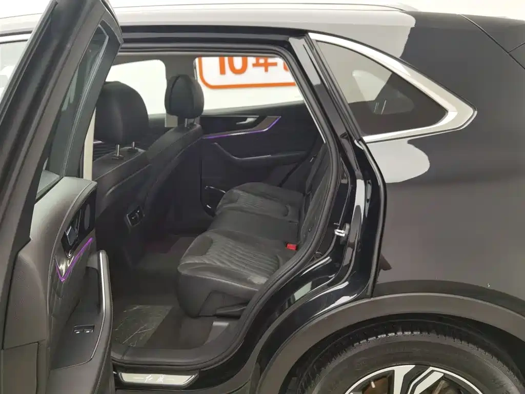 Hongqi Hongqi HS5 2022 Facelift 2.0T Smart Flag Enjoyment Edition