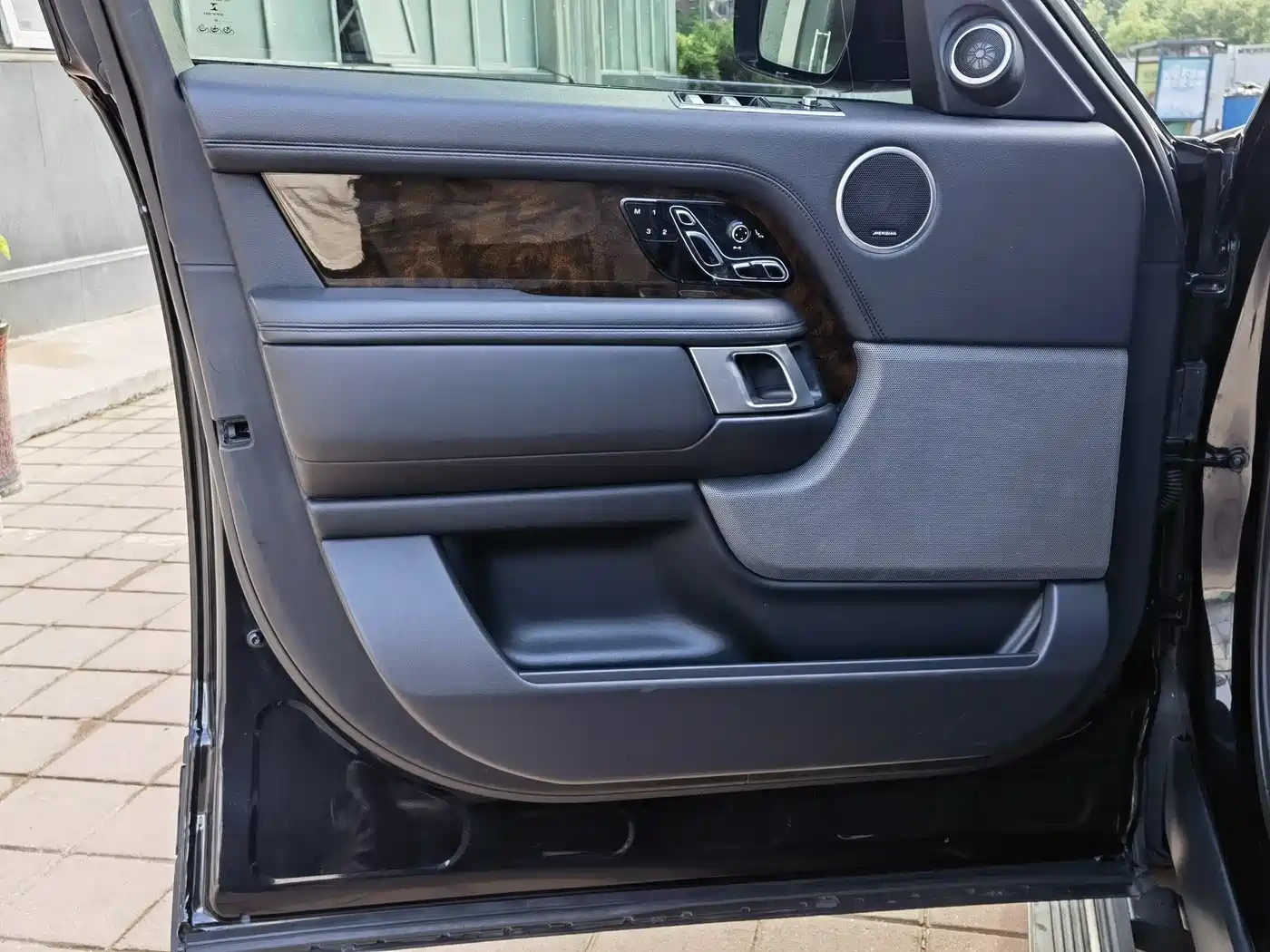 Land Rover Range Rover 2020 3.0 L6 Heritage Extended Edition