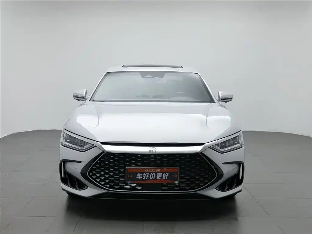 BYD Han 2024 DM-i Glory Edition 121KM Honor