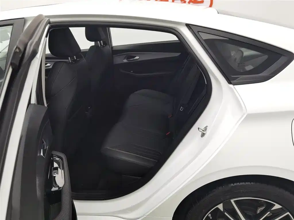 Geely Binrui 2024 Binrui COOL 1.5T DCT Champion Edition