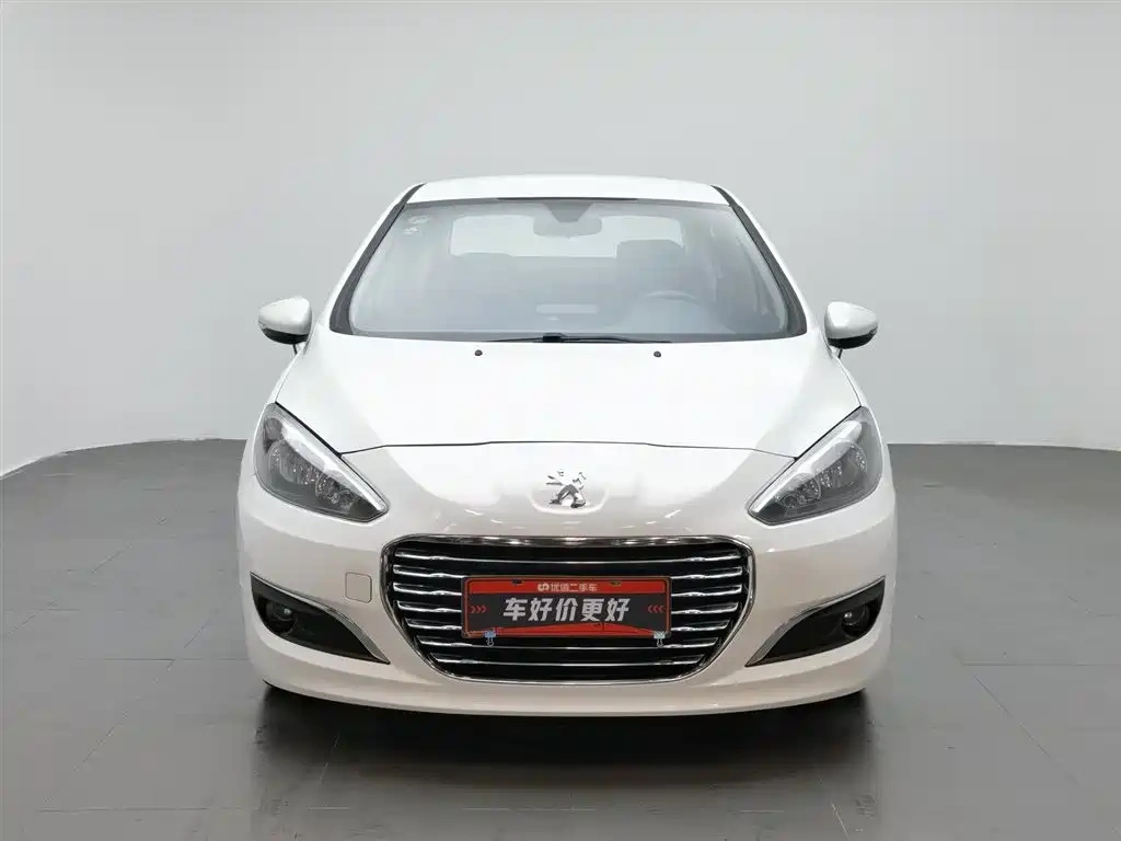Peugeot Peugeot 308 2014 Model Joy Edition Classic 1.6L Automatic Superior Style